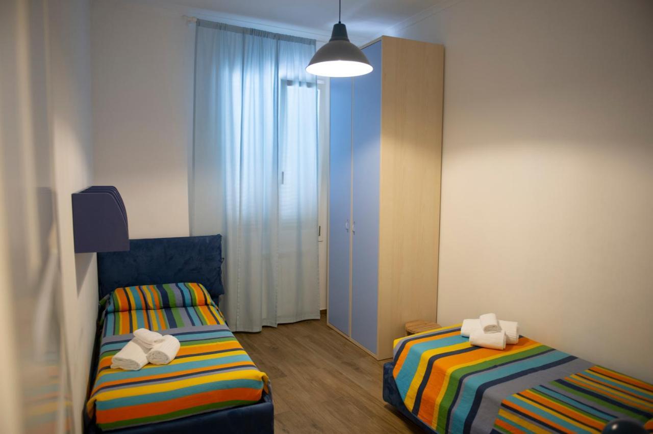 Color Apartment Монополи Екстериор снимка