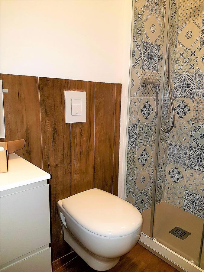 Color Apartment Монополи Екстериор снимка