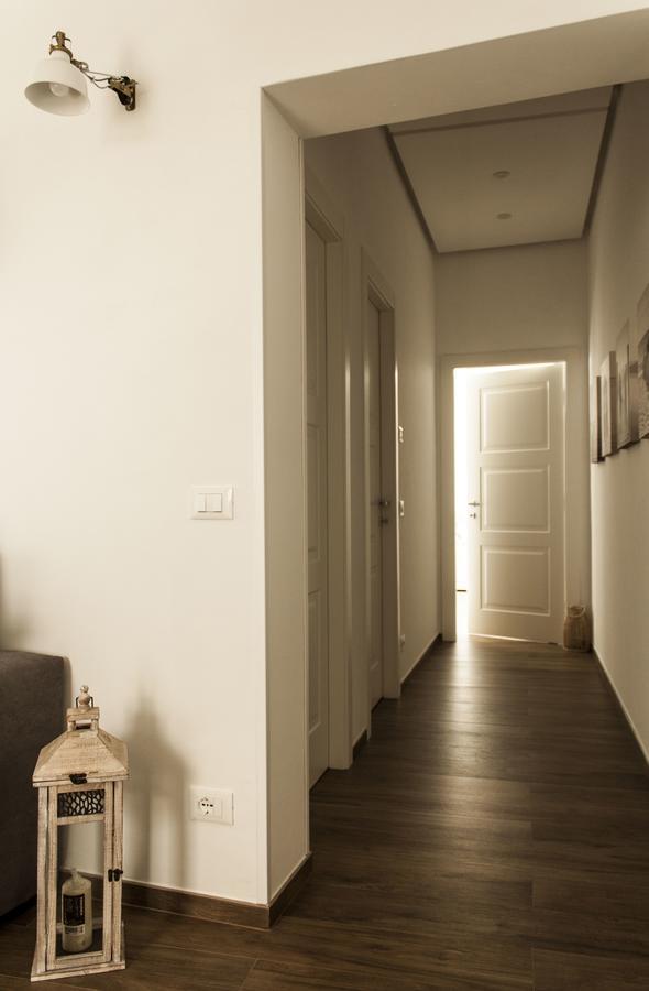 Color Apartment Монополи Екстериор снимка