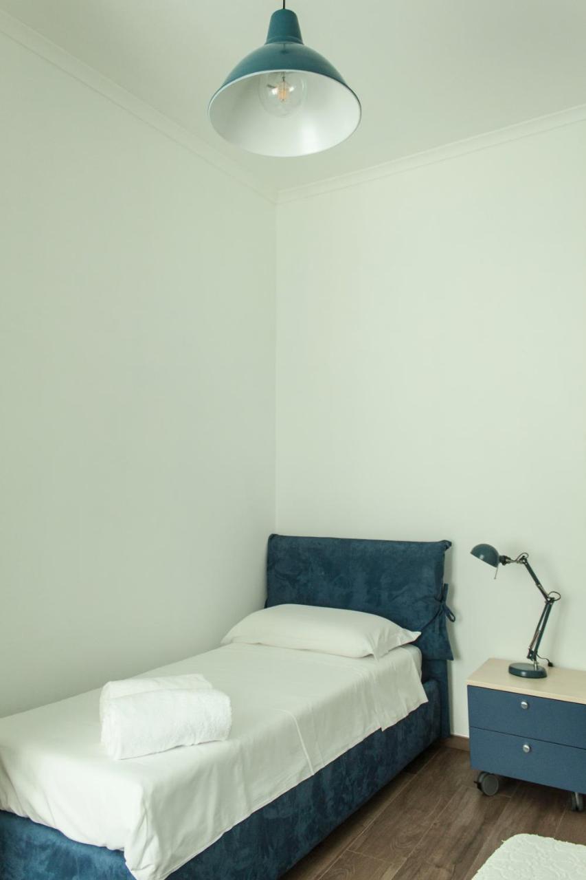 Color Apartment Монополи Екстериор снимка
