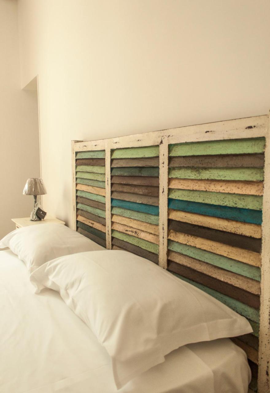 Color Apartment Монополи Екстериор снимка